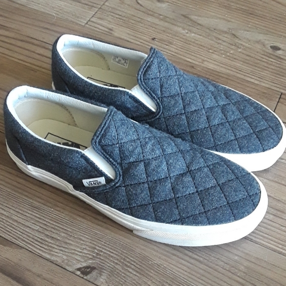 vans quilted slip ons